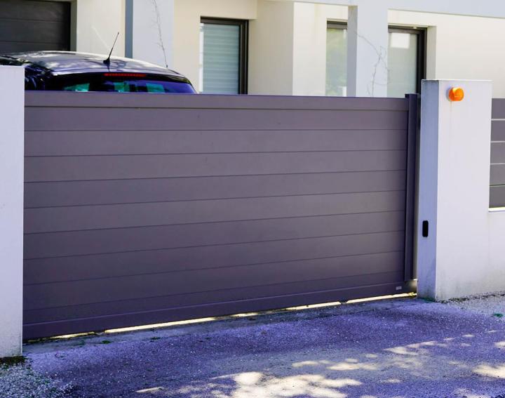 Mise en place des systèmes domotiques de votre maison